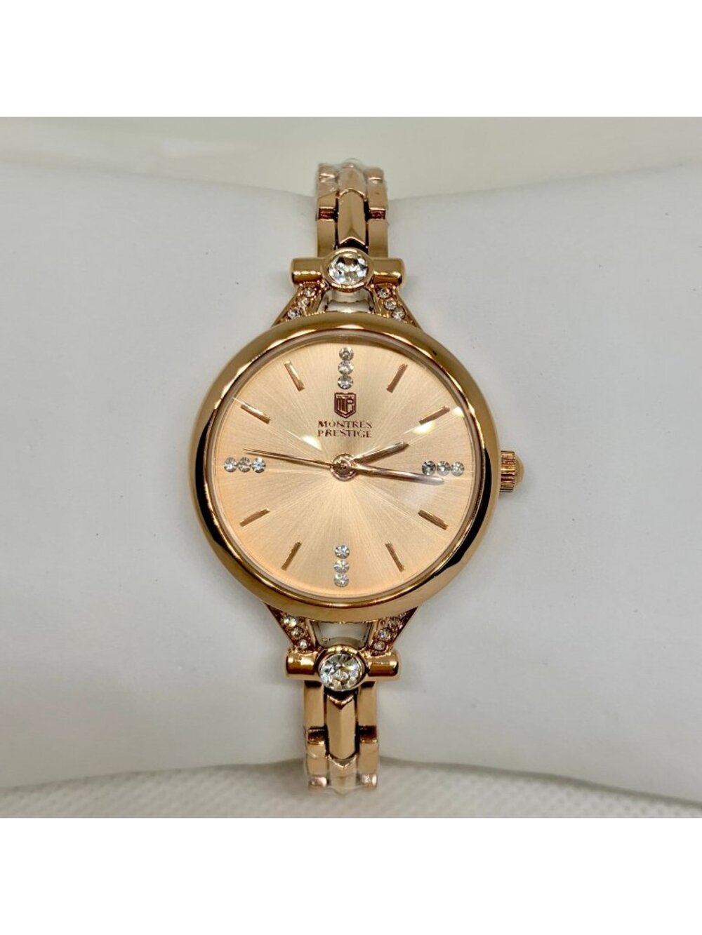 Montres Prestige Invicta Women's dress Watch 28mm Rose Gold tone quartz running